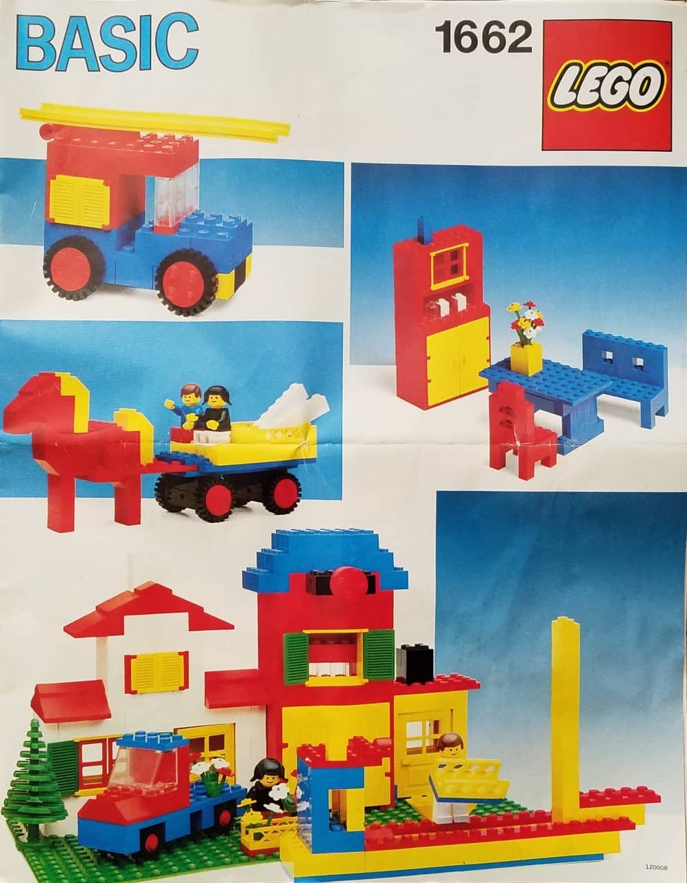 Basic Building Set in Bucket