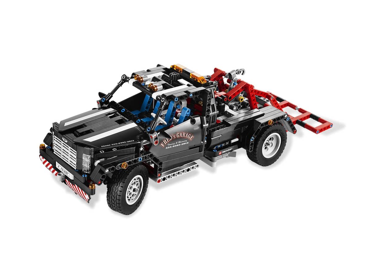 Pick-Up Tow Truck