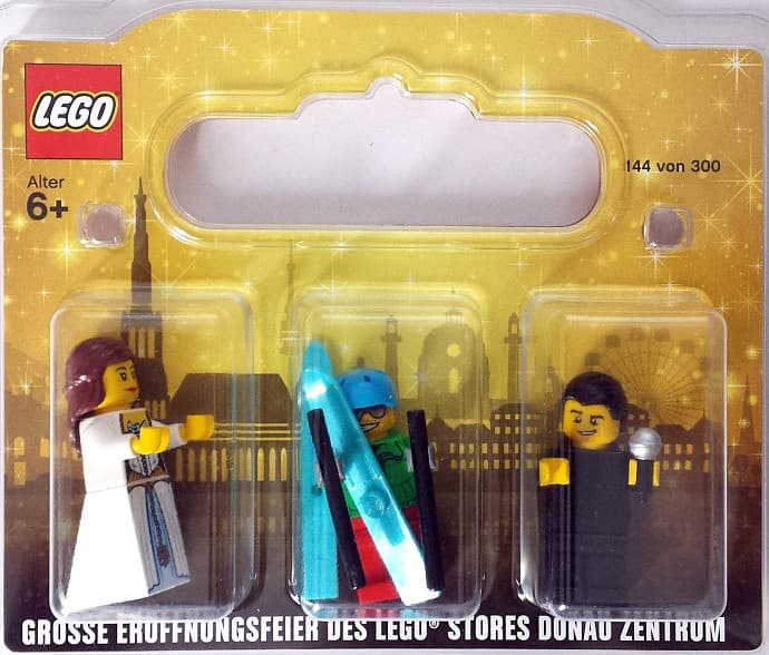 Big Opening Ceremony of LEGO Stores Donau Zentrum